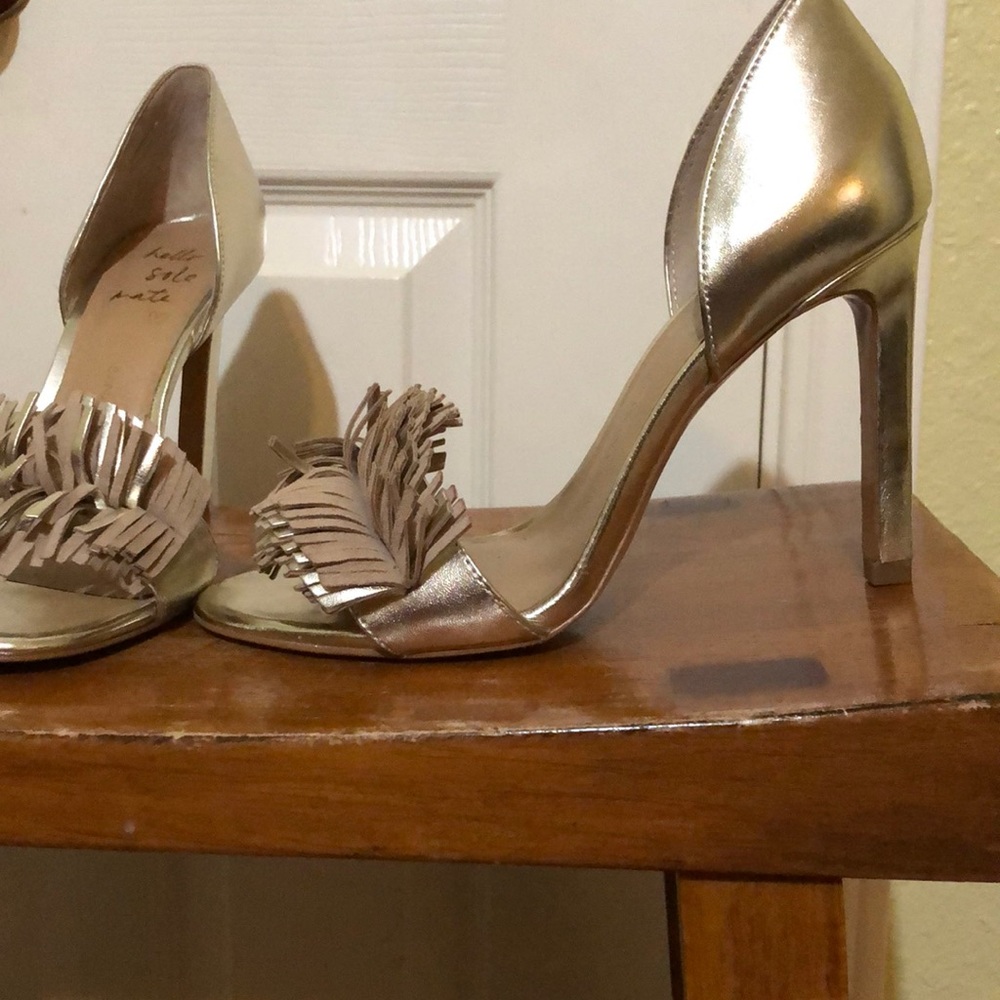 Heels - Picture 2 of 3